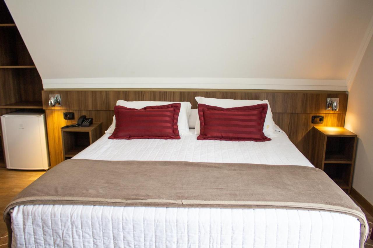 Hotel Fioreze Centro 格拉玛多 外观 照片