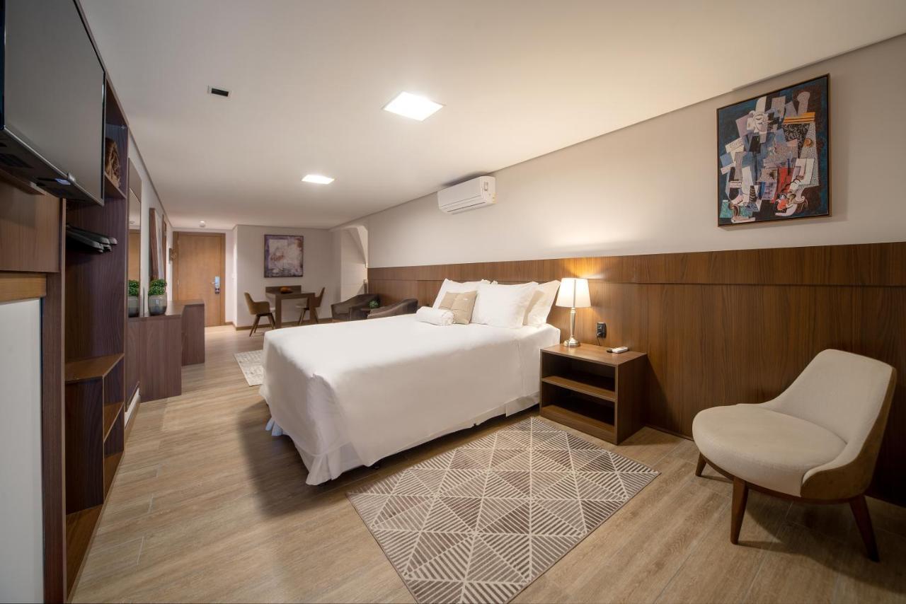 Hotel Fioreze Centro 格拉玛多 外观 照片