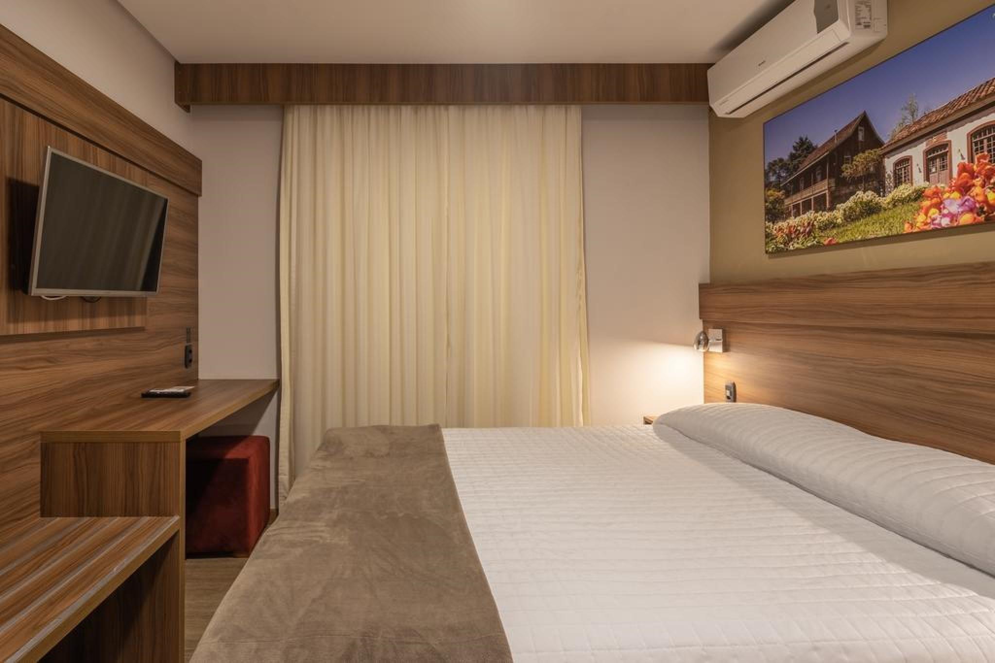 Hotel Fioreze Centro 格拉玛多 外观 照片