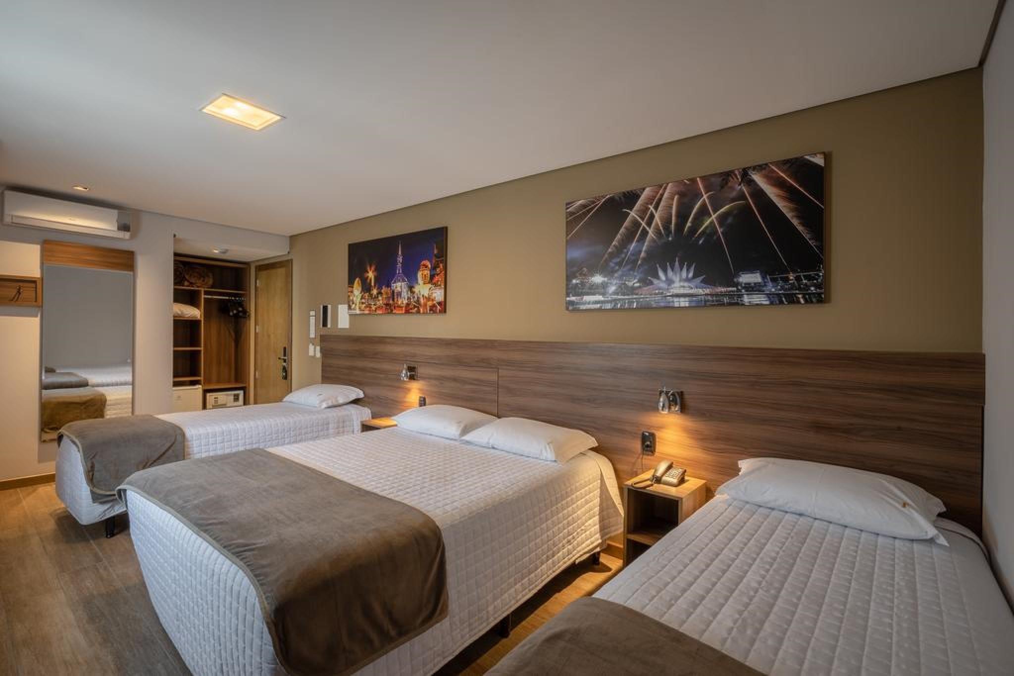 Hotel Fioreze Centro 格拉玛多 外观 照片