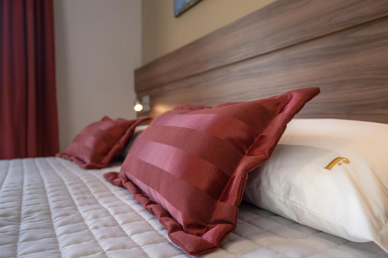Hotel Fioreze Centro 格拉玛多 外观 照片