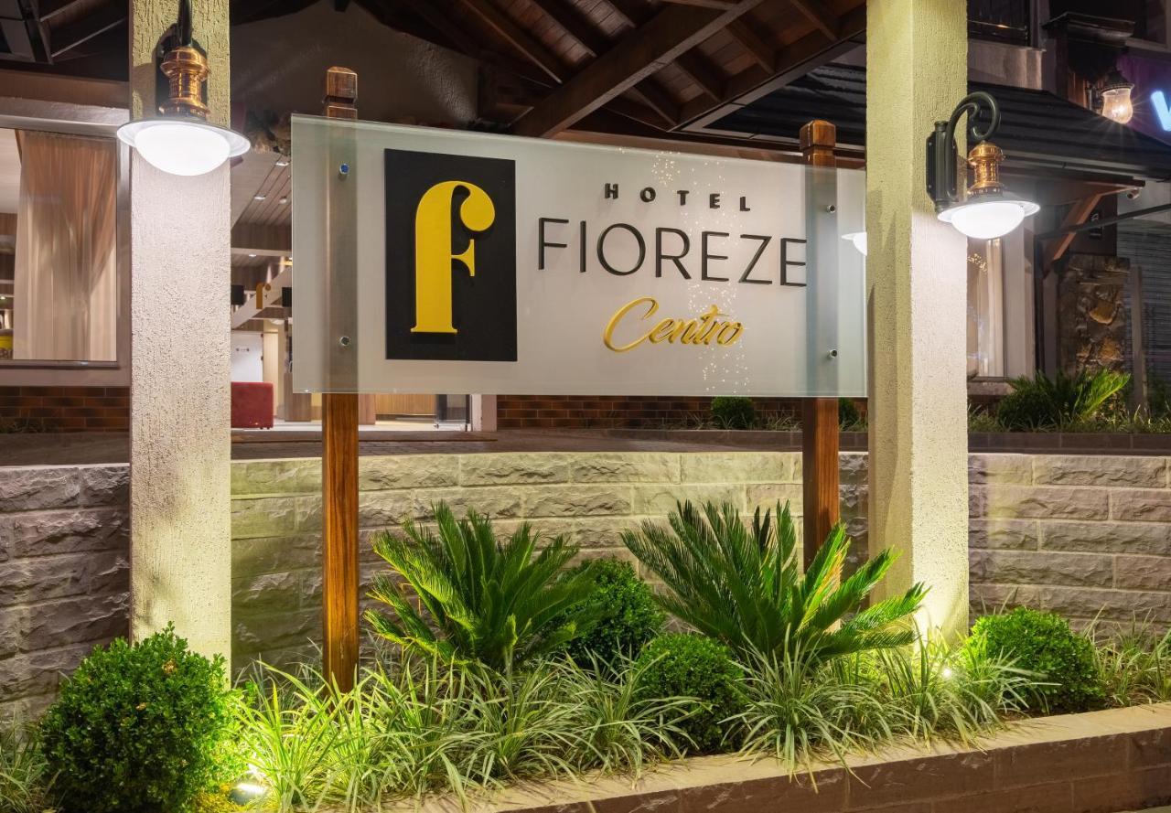 Hotel Fioreze Centro 格拉玛多 外观 照片
