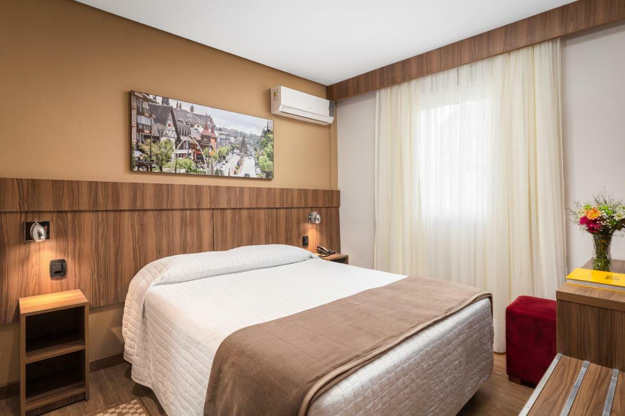 Hotel Fioreze Centro 格拉玛多 外观 照片